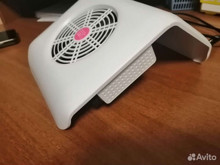 Пылесос для маникюра