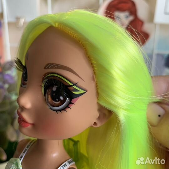 Кукла Rainbow High Karma (Карма)