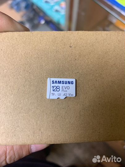 Samsung Micro SD 64 и 128Гб