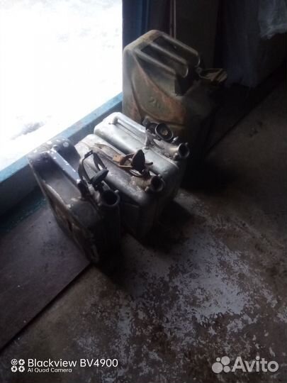 Канистры для горючки