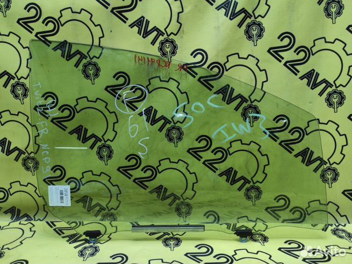 Стекло переднее правое Toyota Vitz NCP91 1nzfe