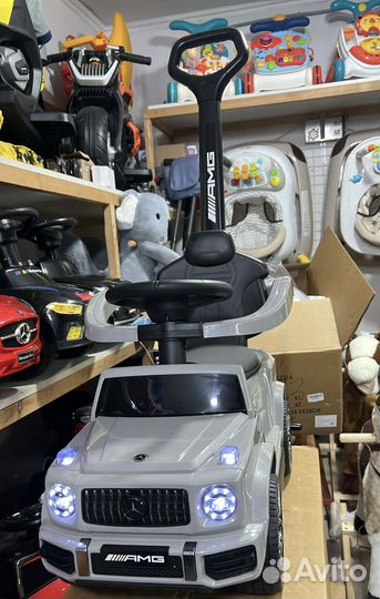 Детская машина - каталка