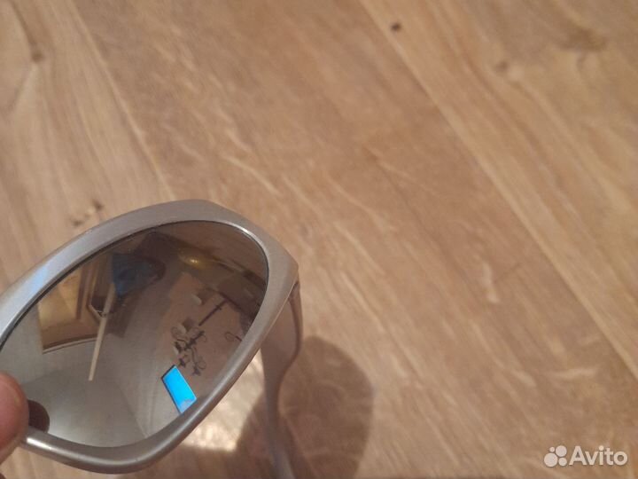 Солнцезащитные очки