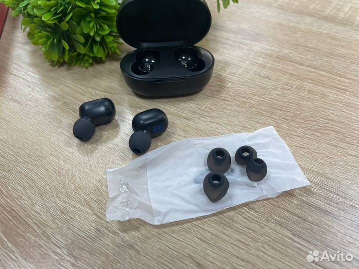 Беспроводные наушники Xiaomi redmi AirDots 2