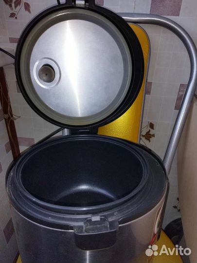 Мультиварка redmond