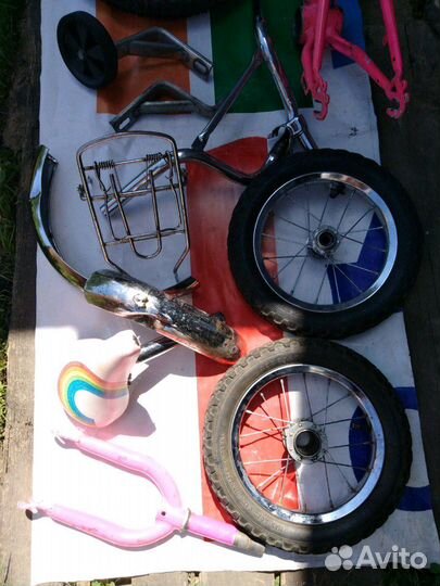 Сиденье, защита цепи для детского велосипеда