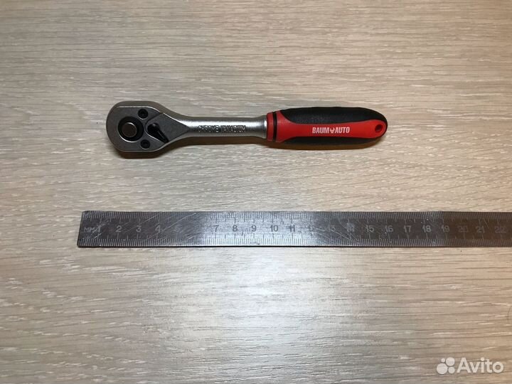 Ключ трещоточный 1/4 