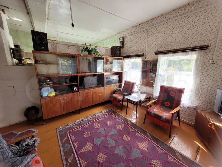 Дом 31,9 м² на участке 12 сот.