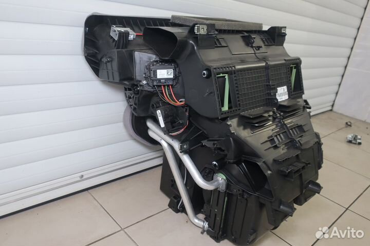 Отопитель LADA Xray под климат-контроль