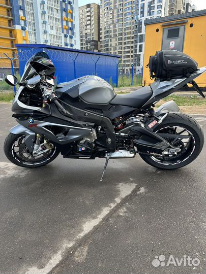 Продам мотоцикл BMW S1000RR