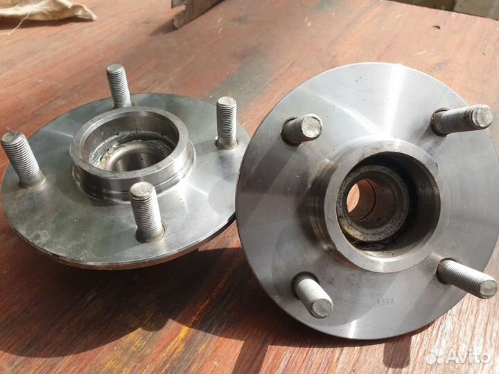 Ступицы заднего колеса Nissan primera 1990-1998г