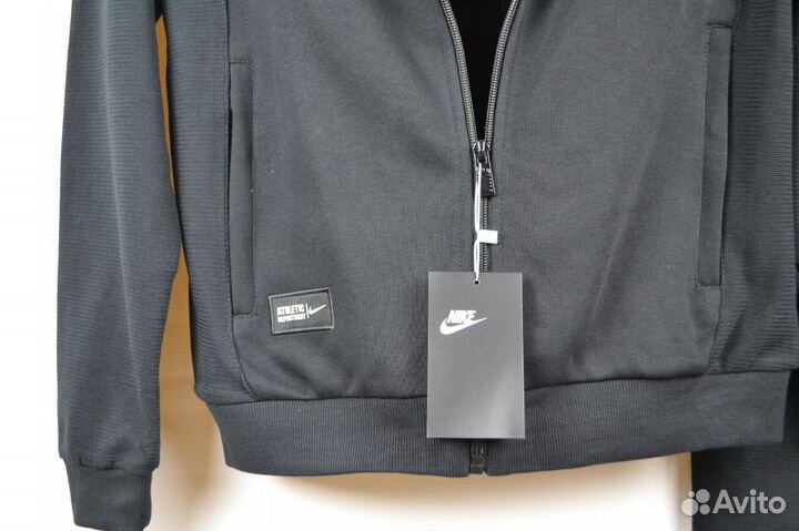 Спортивный костюм nike