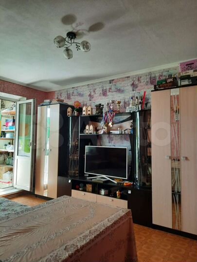 2-к. квартира, 48 м², 9/10 эт.