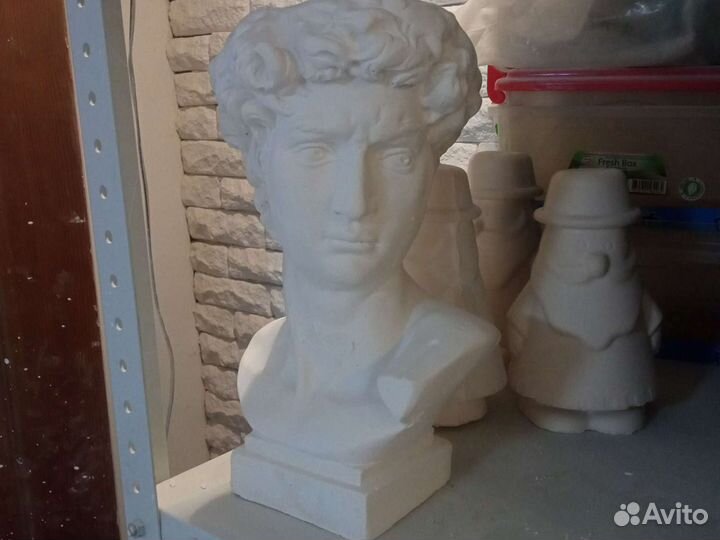 Кашпо гипс 29см. Некондиция. Брак