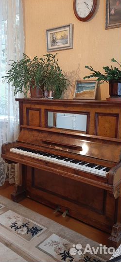 Антикварное немецкое пианино