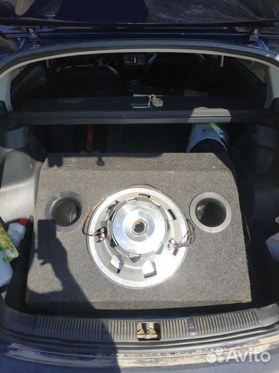 Сабвуфер Lightning Audio S4.15.VC2