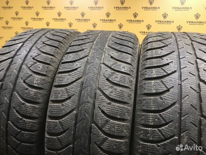 Bridgestone Ice Cruiser 7000 275/65 R17 119T