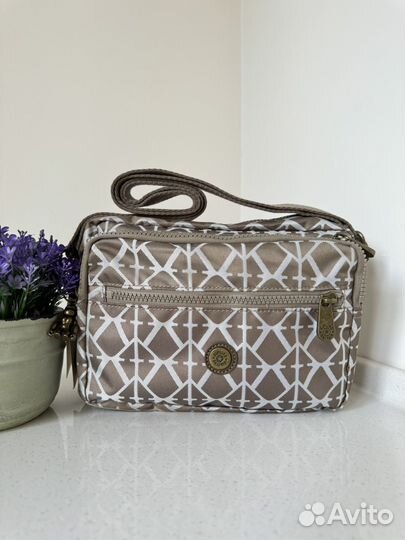 Сумка kipling новая