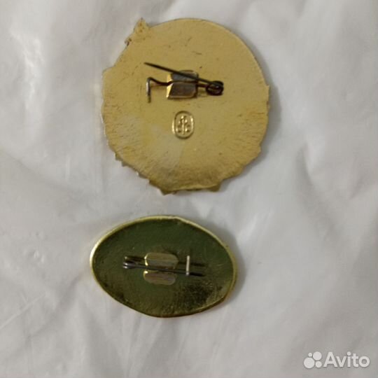 Значки и медали СССР