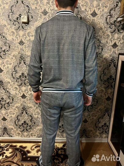 Спортивный костюм мужской