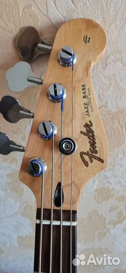 Бас-гитара безладовая Fender Jazz Bass Китай