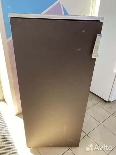 Холодильник бу полюс