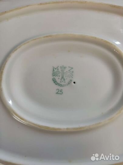 Соусник, молочник