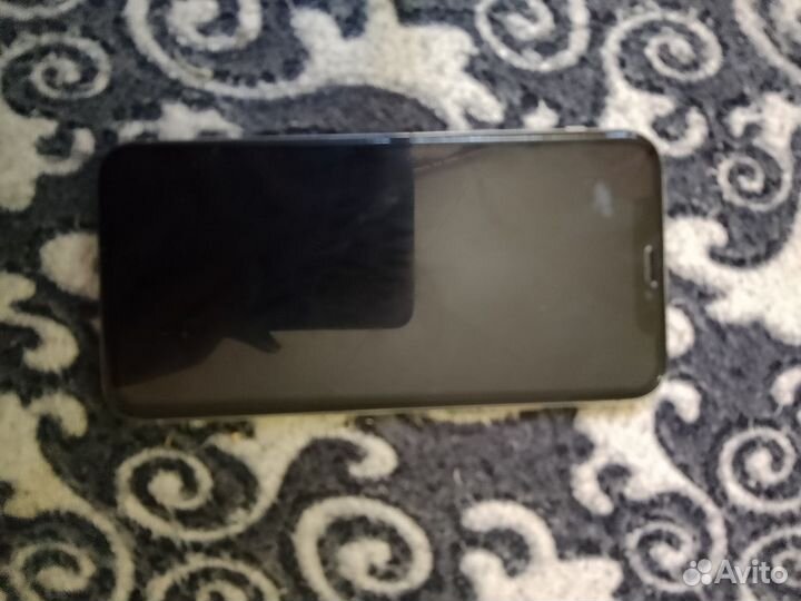 Телефон iPhone X