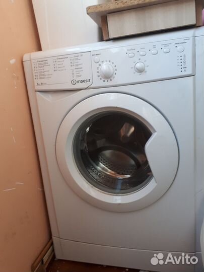 Стиральная машина indesit на запчасти