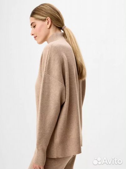 Свитер женский 48 50