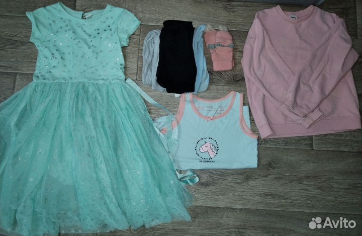 Вещи для девочки пакетом 128р