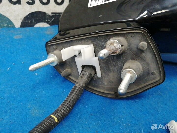 Зеркало правое 15 контактов 2 фишки Lexus IS II