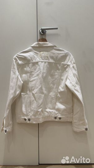 Джинсовая куртка женская