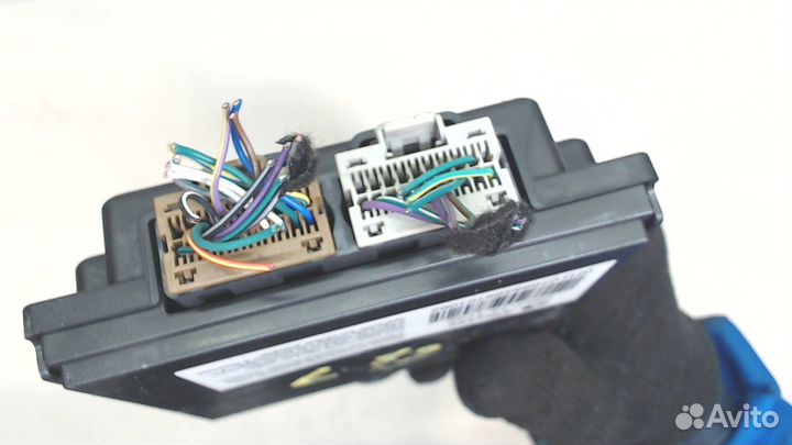 Блок управления антенной Chevrolet Camaro, 2017