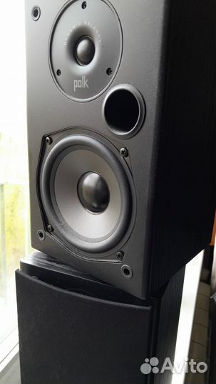 Полочная акустика Polk Audio T15