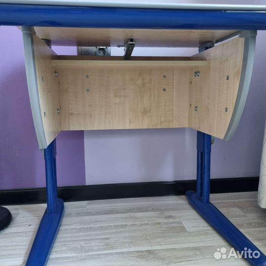 Растущая парта и стул бу