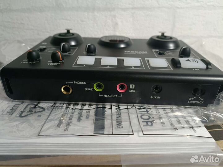 Звуковая карта tascam ministudio CreatorUS-42B
