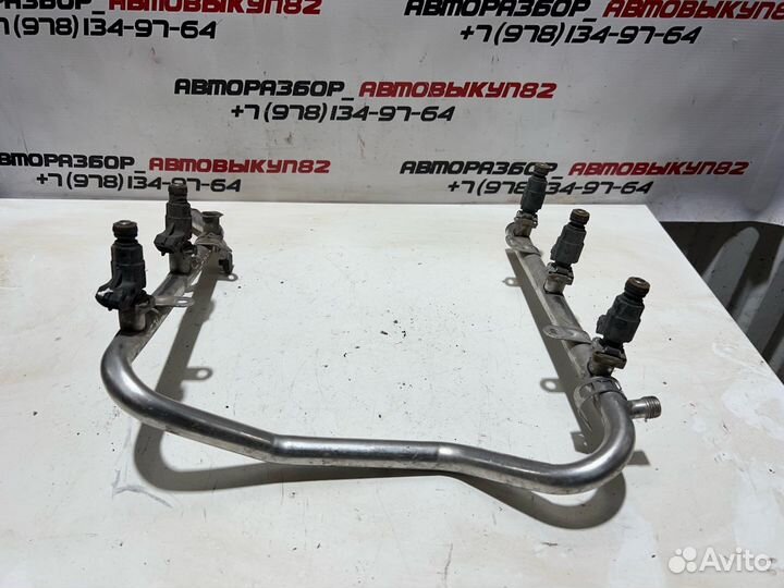 Топливная рампа Mercedes W210 форсунки в210 210