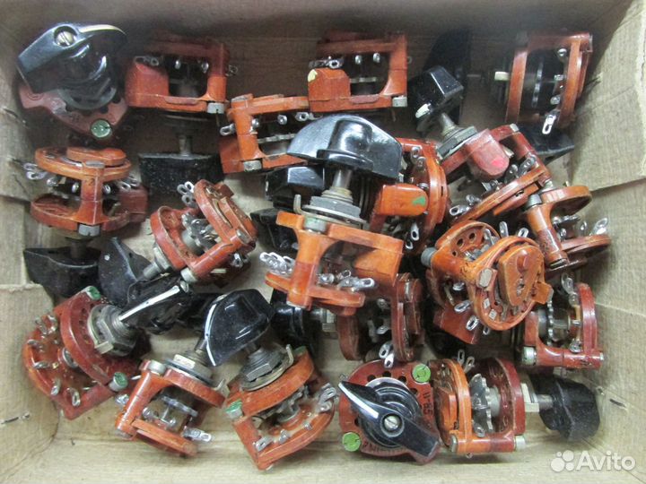 Тумблера, микрокнопки, галетные переключатели СССР