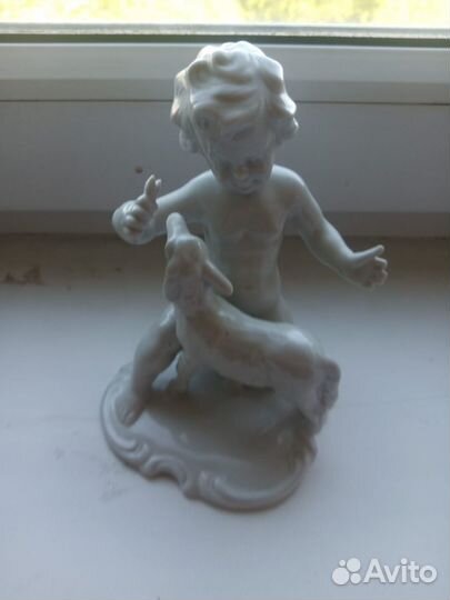 Фарфоровые статуэтки собак германия