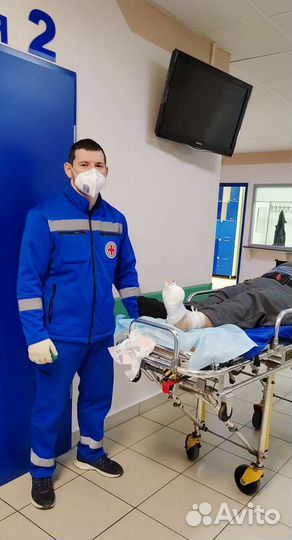 Перевозка лежачих больных и инвалидов-колясочников