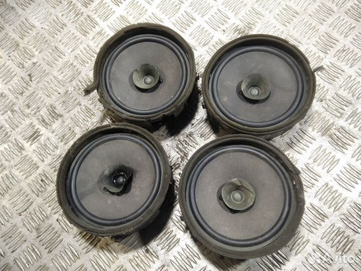 Динамик штатный Mitsubishi