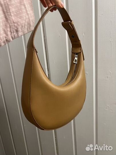 Сумка овальная женская через плечо Mango