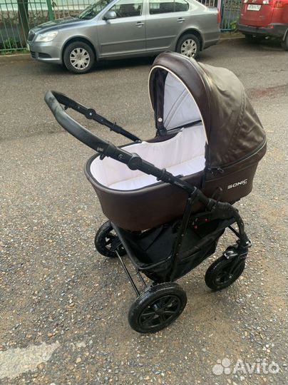 Коляска 3 в 1