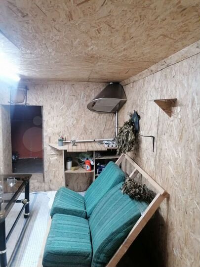 Гараж, > 30 м²