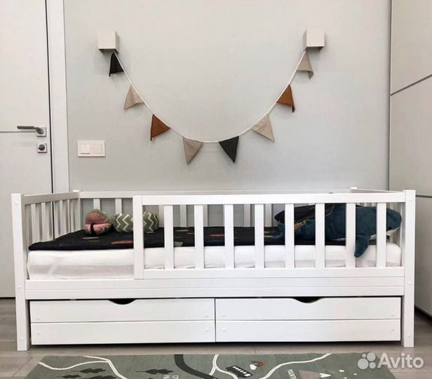 Детская кровать Basic бук