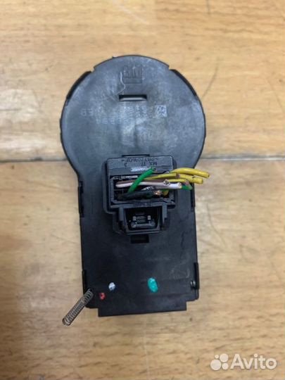 Переключатель света Opel Insignia хетчбэк 5-ти дв