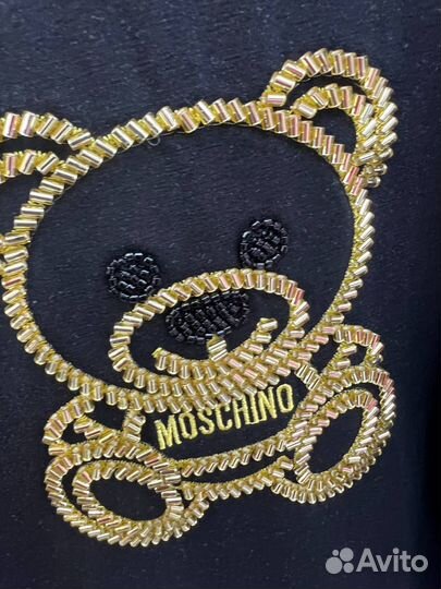 Футболка Moschino вышивка бисером р 42, 44, 46, 48