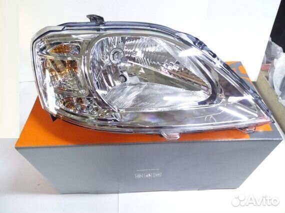 Блок-фара правая Лада Ларгус
