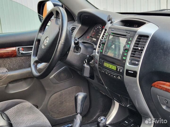 Toyota Land Cruiser Prado 4.0 AT, 2007, 338 500 км